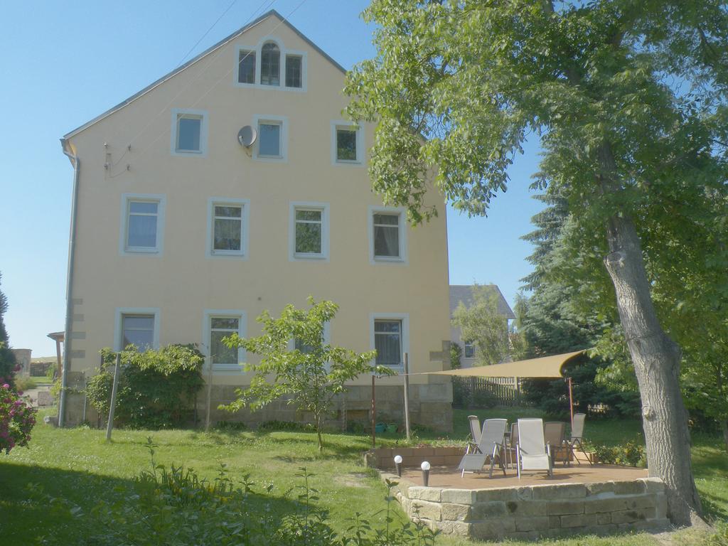 Am Lindenbaum Bed and Breakfast Sebnitz Exteriör bild