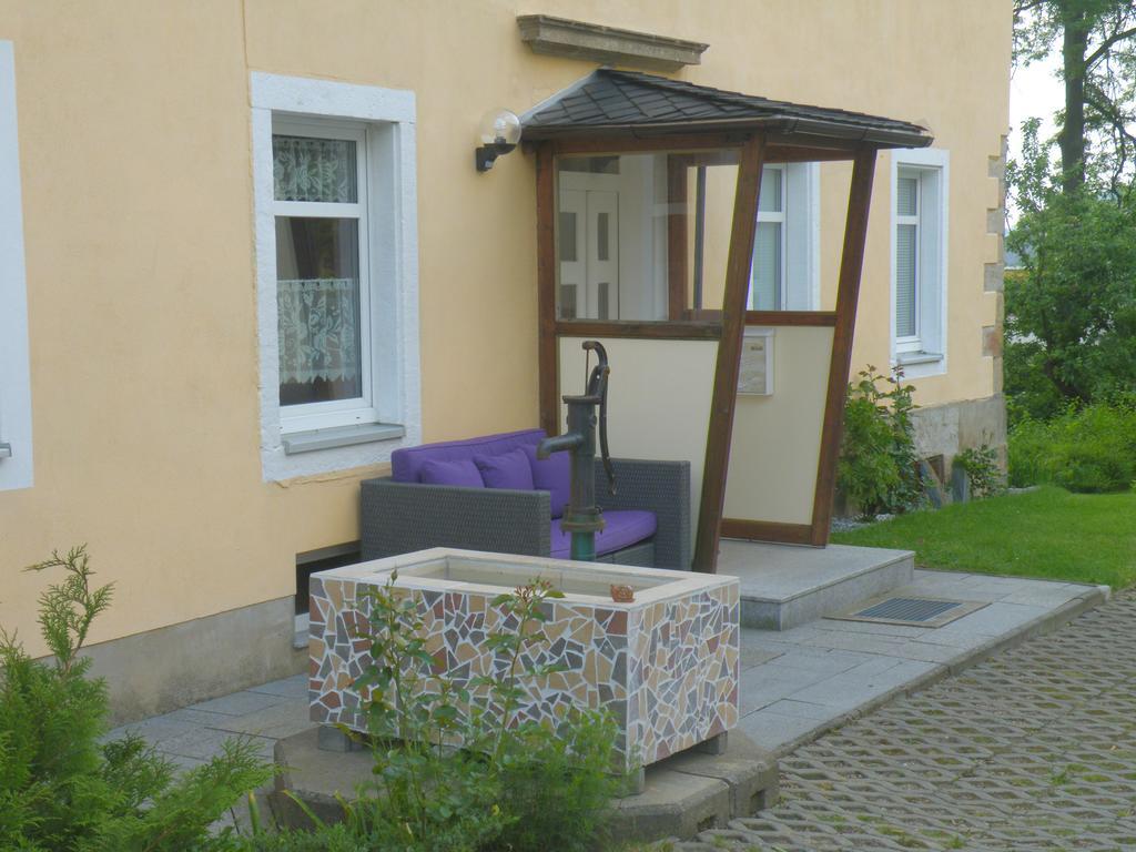 Am Lindenbaum Bed and Breakfast Sebnitz Exteriör bild